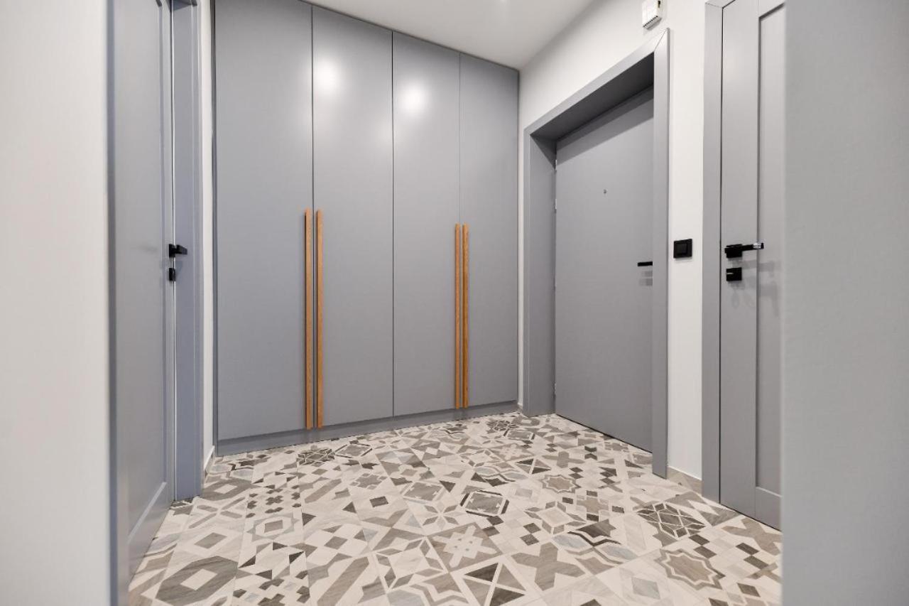 Maris Accommodation By Belmont Realty 扎达尔 外观 照片