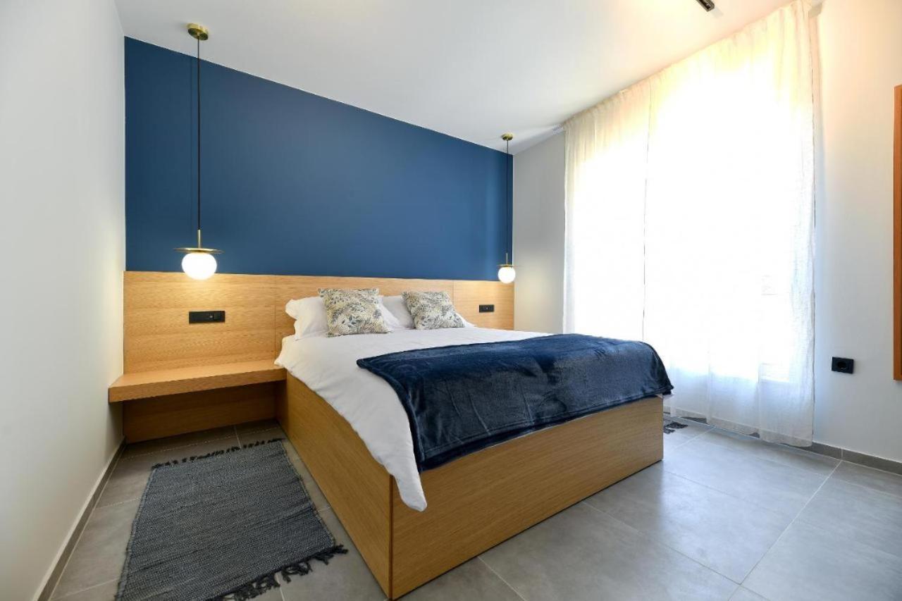Maris Accommodation By Belmont Realty 扎达尔 外观 照片