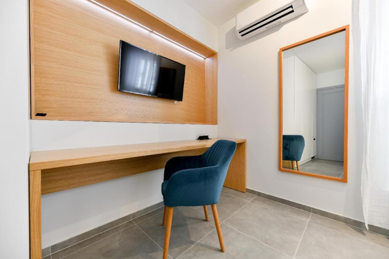 Maris Accommodation By Belmont Realty 扎达尔 外观 照片
